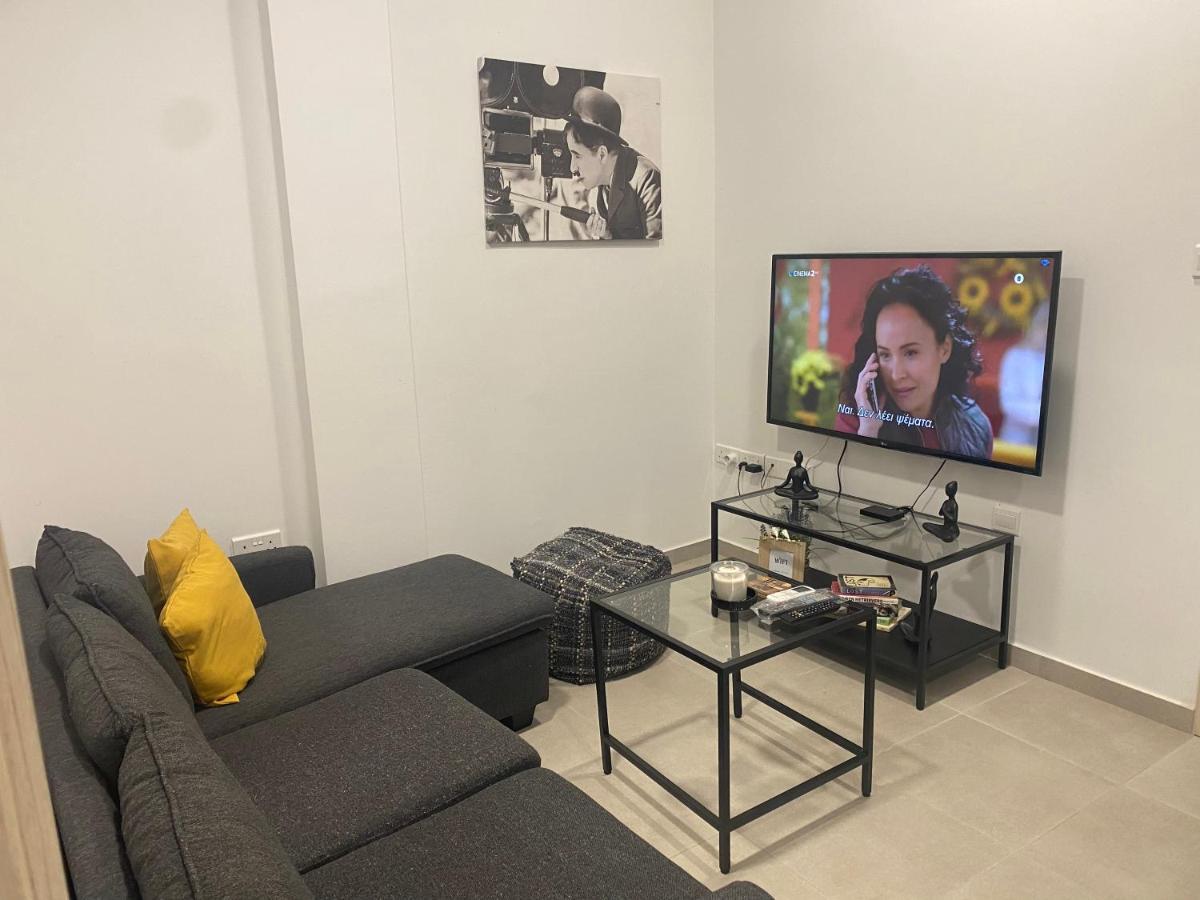 Modern City Center Apartment Saripolou 2 Limassol Kültér fotó