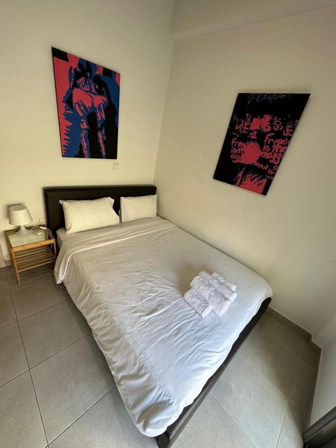 Modern City Center Apartment Saripolou 2 Limassol Kültér fotó